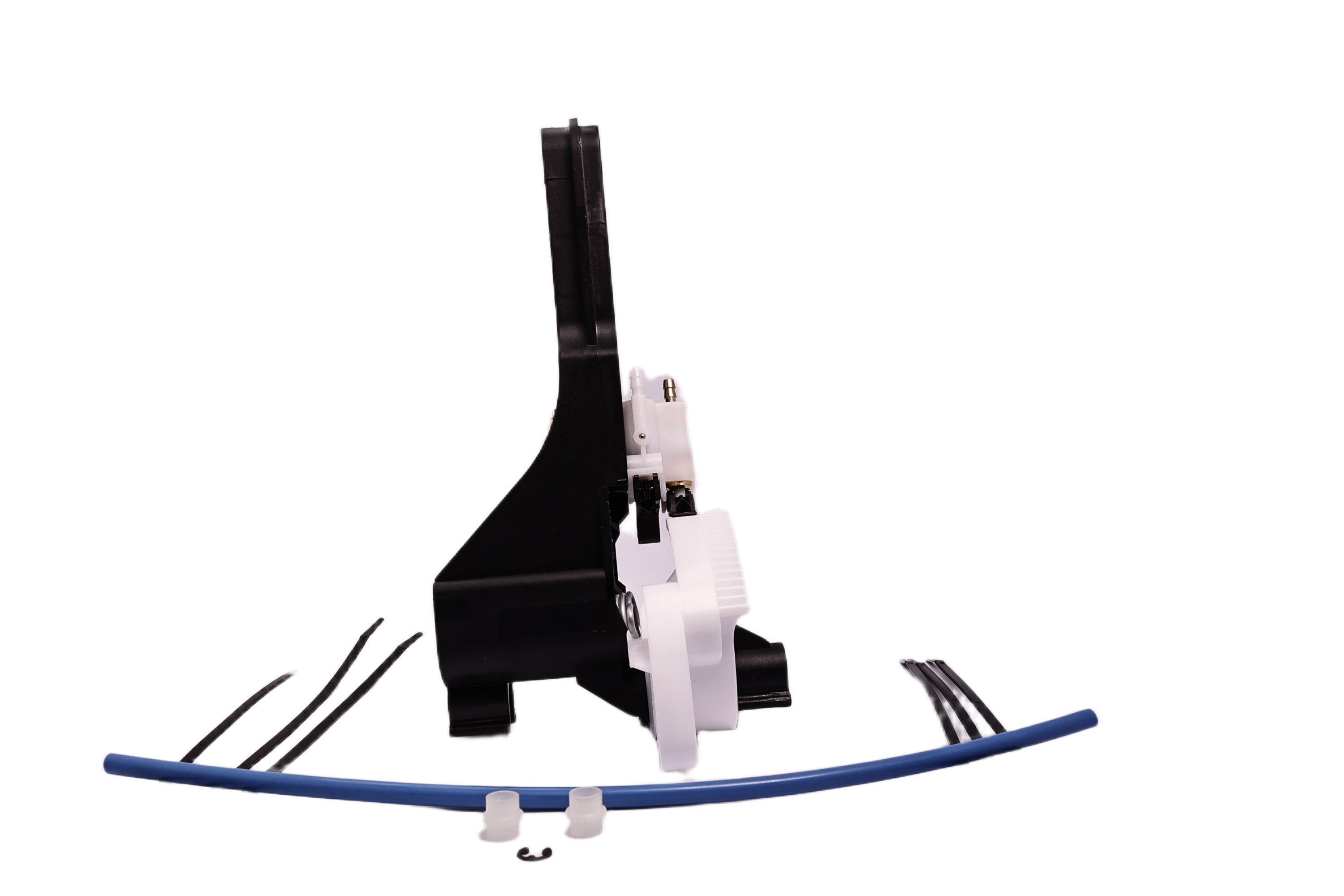 Kit de válvula pneumática de suspensão com mangueiras e componentes de fixação, visto de cima.