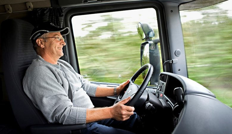 Banco para Caminhão Mercedes-Benz: Modelos Compatíveis, Base Inclinada e Suspensão