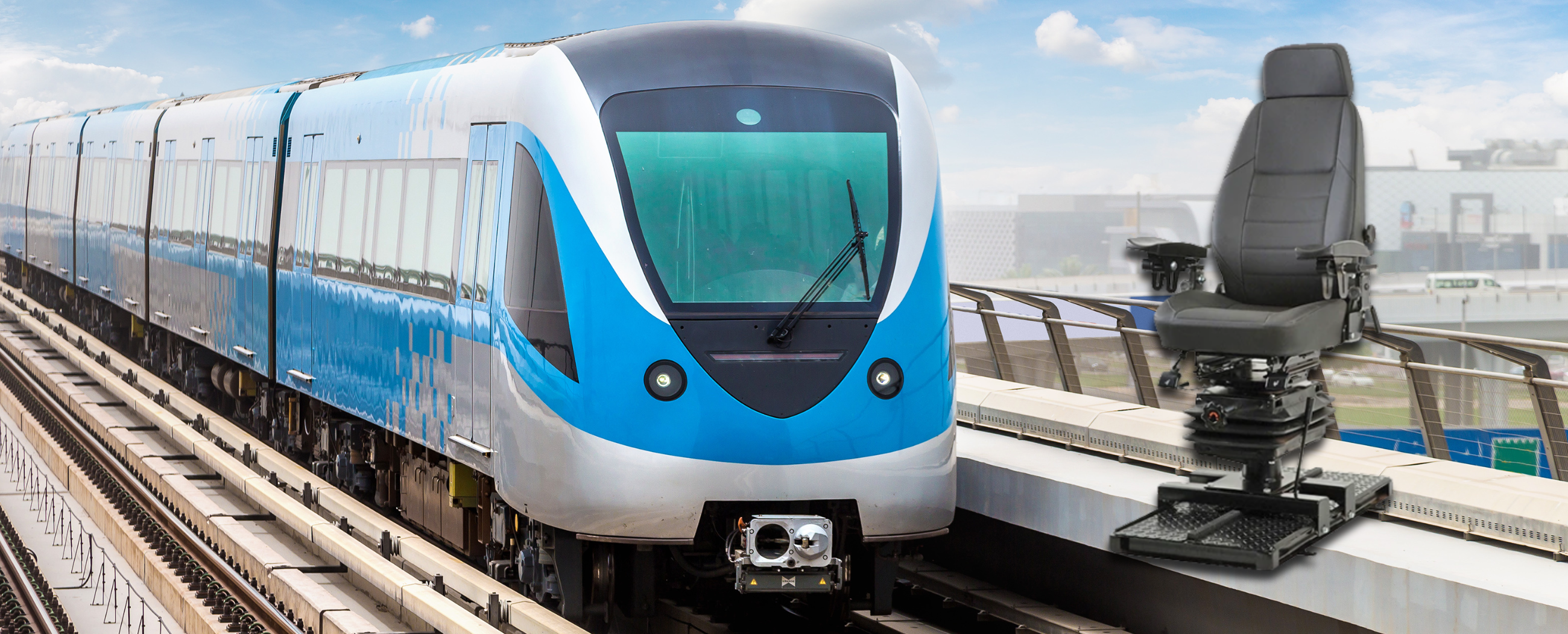 Banco auxiliar para condutores de trem, metrô e locomotivas da Astra Bancos ao lado de um trem em trilhos urbanos.